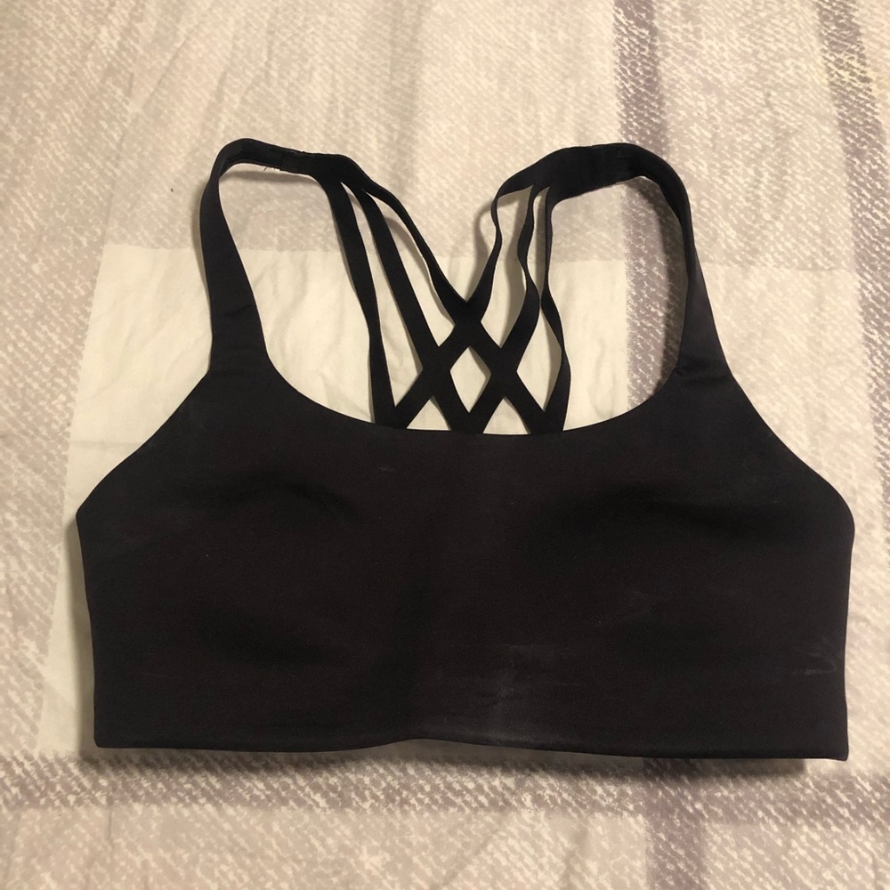 Lululemon Sports bra. Size 6